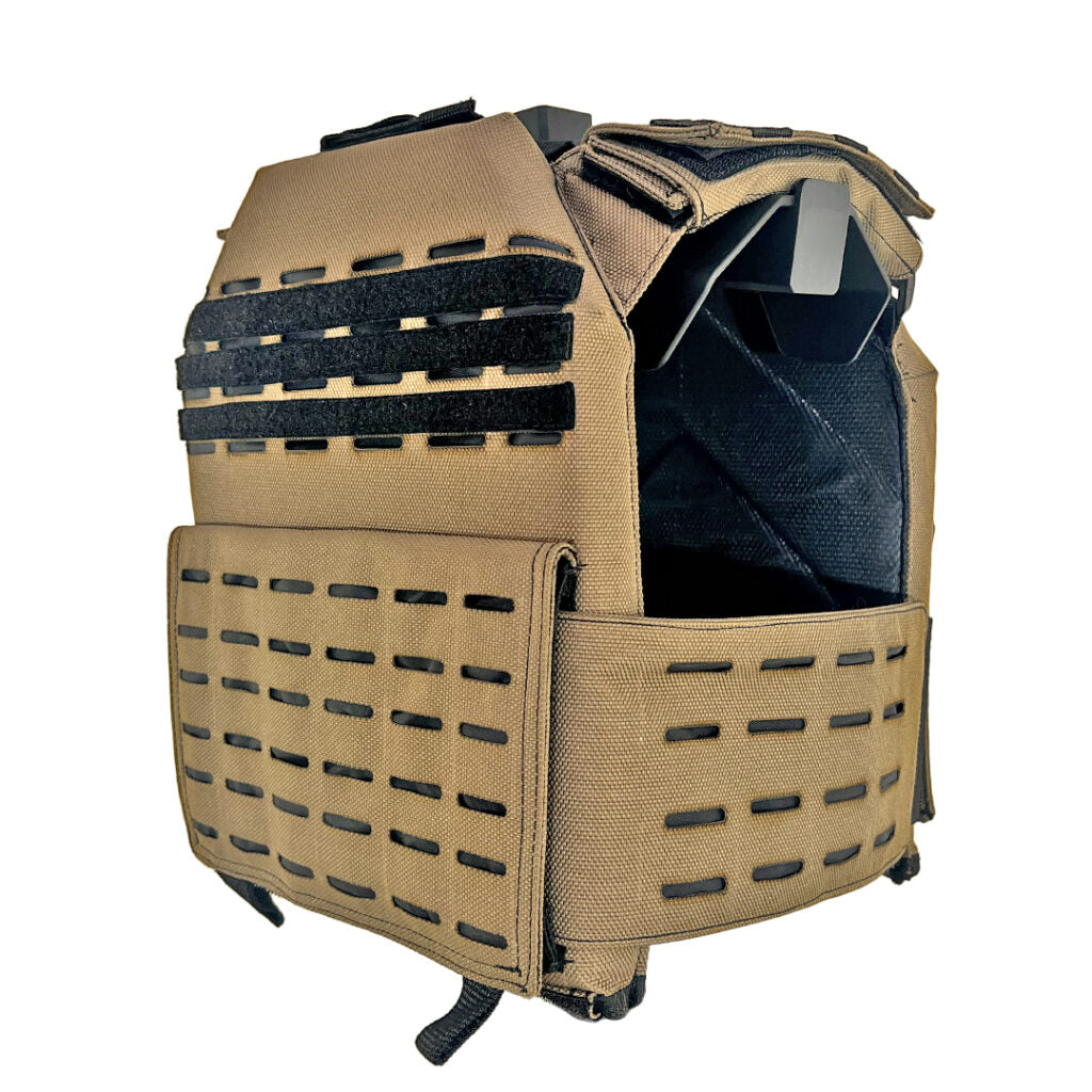 Urban Patriot “MAVERICK” Plate Carrier (Tan)